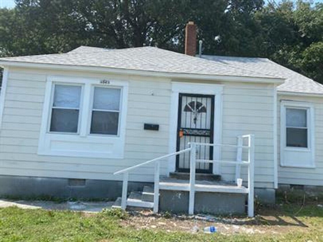 Foto principal - Spacious 3-Bedroom Gem in Memphis!