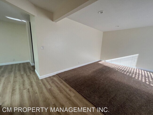 Building Photo - 4 br, 2 bath House - 925 Maclay Drive