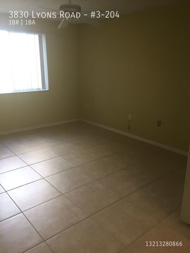 Building Photo - 1/1 condo with Lake View in Riviera Palms