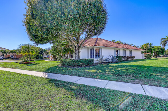 Building Photo - 15591 Milan Ct