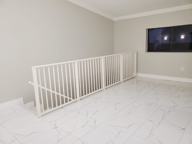 Building Photo - 2891 W 76th St