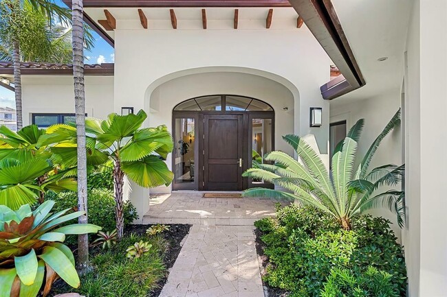 Building Photo - 49 Fiesta Way