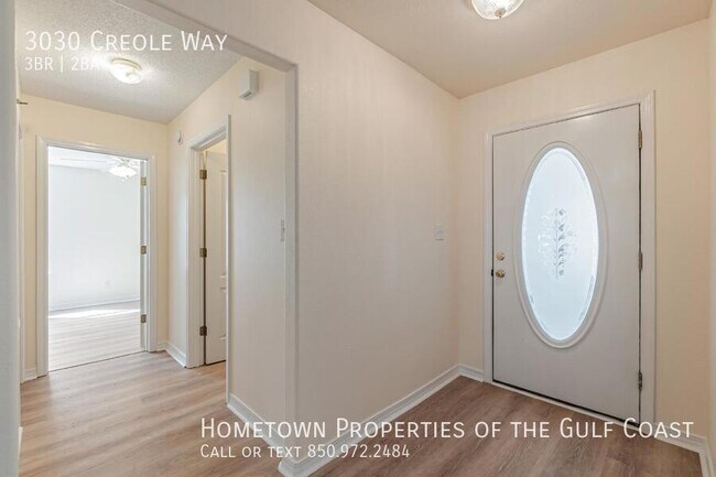 Foto del edificio - 3-Bedroom Retreat with 2 Full Baths and 1,...