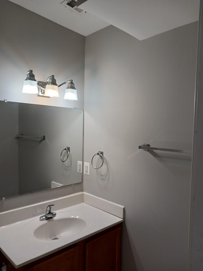 Building Photo - 1509 17th St NW