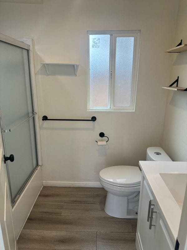 Foto del edificio - 931 E 6th St