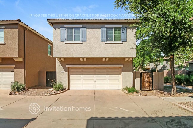 Building Photo - 3878 E Santa Fe Ln