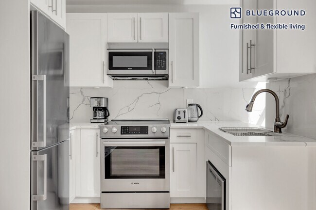 Foto del edificio - 160 E 48th St