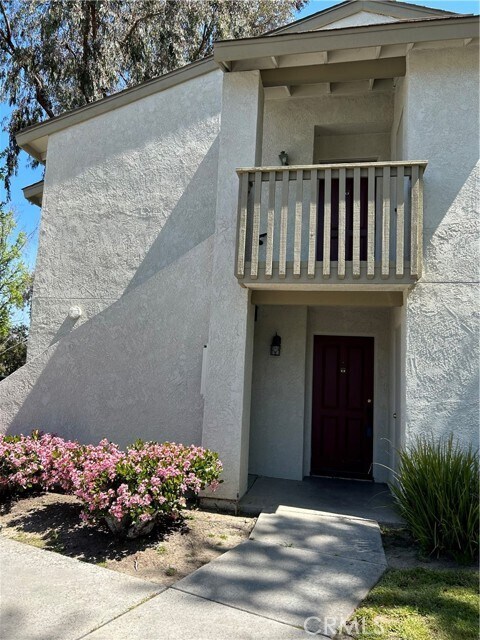 Building Photo - 26265 Las Flores