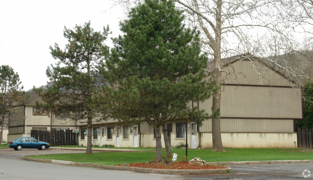 Building Photo - Chatham Park Apartments