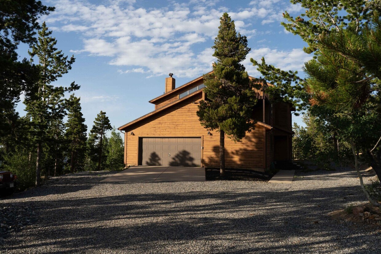 Fully mitigated with wide gravel driveway - 153 Skyline Dr.