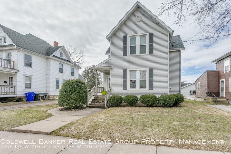 523 1/2 W 7th St Apartment for Rent in Appleton, WI