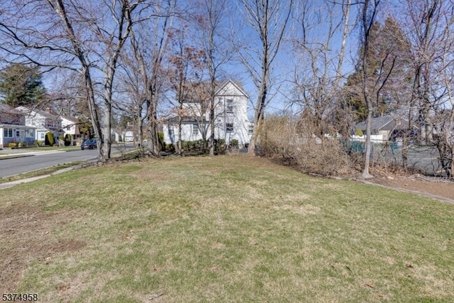 Building Photo - 74 Caldwell Pl