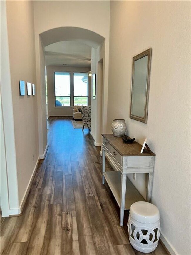 Foto del edificio - HONEY STOP THE CAR!!!!  Siena Subdivision/ 4 bedroom/Single Story/Round Rock / Hutto ISD