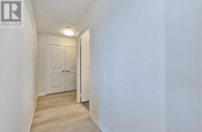 Building Photo - 3270 Sheppard Ave E