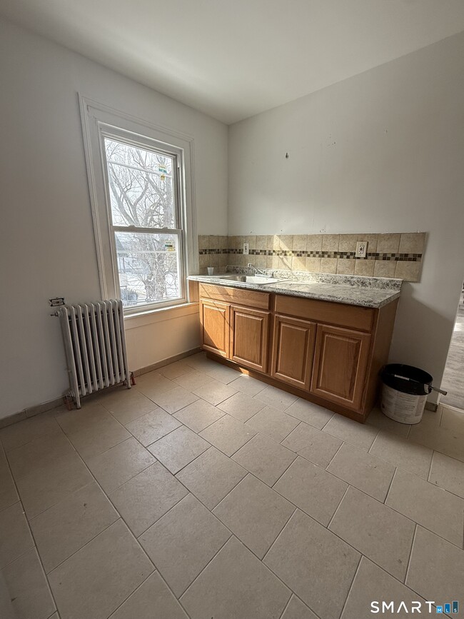 Foto del edificio - 250 Orange St