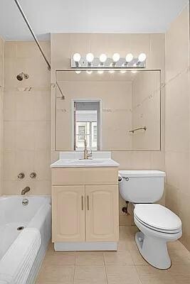 Foto del edificio - 430 W 34th St.