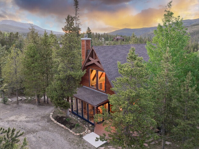 Building Photo - 192 Upland Dr