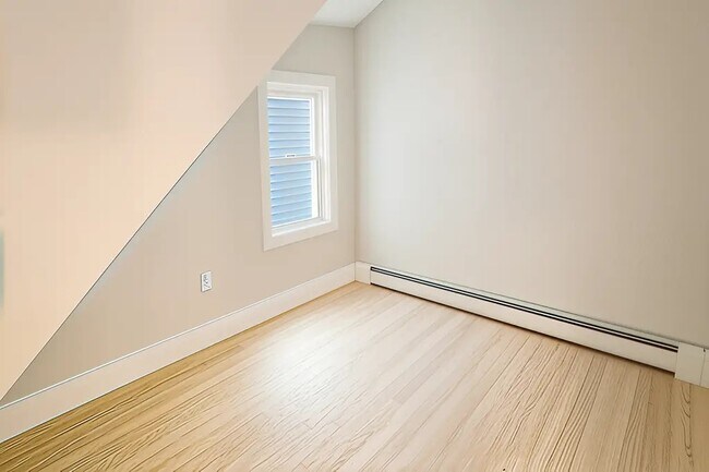 Foto del edificio - 50 Crescent Ave