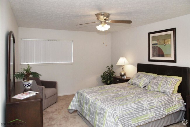 Habitación - 9400 Hurstbourne Park Blvd Louisville, KY ...