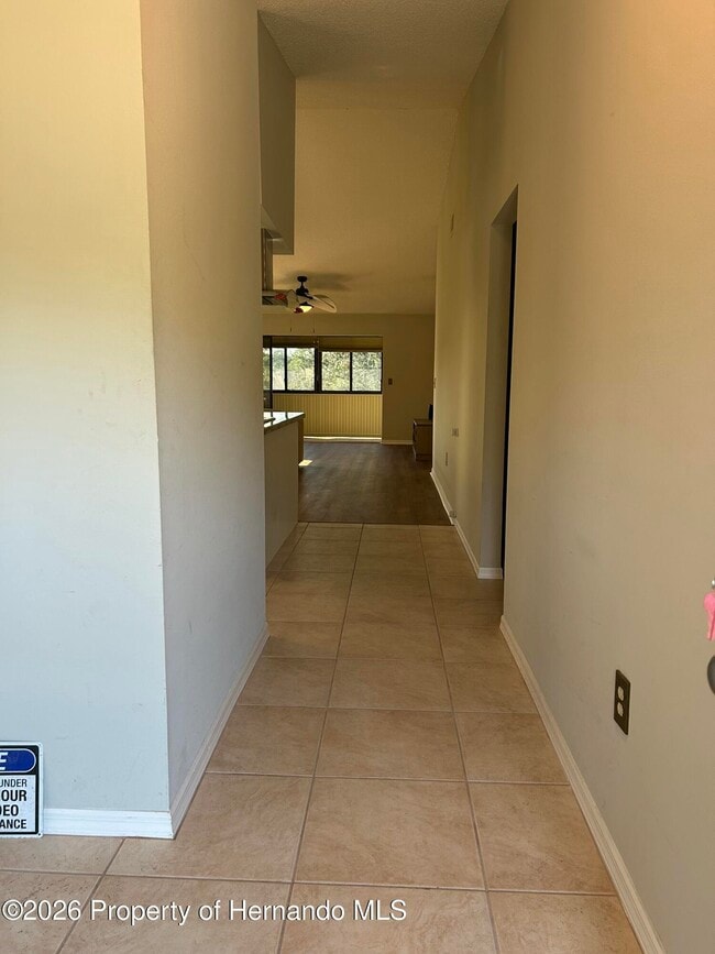 Building Photo - 6403 River Lodge Ln