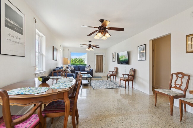 Foto del edificio - 6123 Marigny St