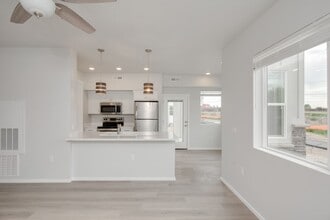 Building Photo - 923 Rigby Ln