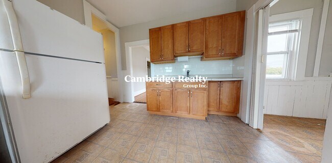 Building Photo - 71 Spring St