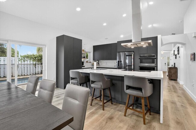 Foto del edificio - 1051 NW 124th Terrace