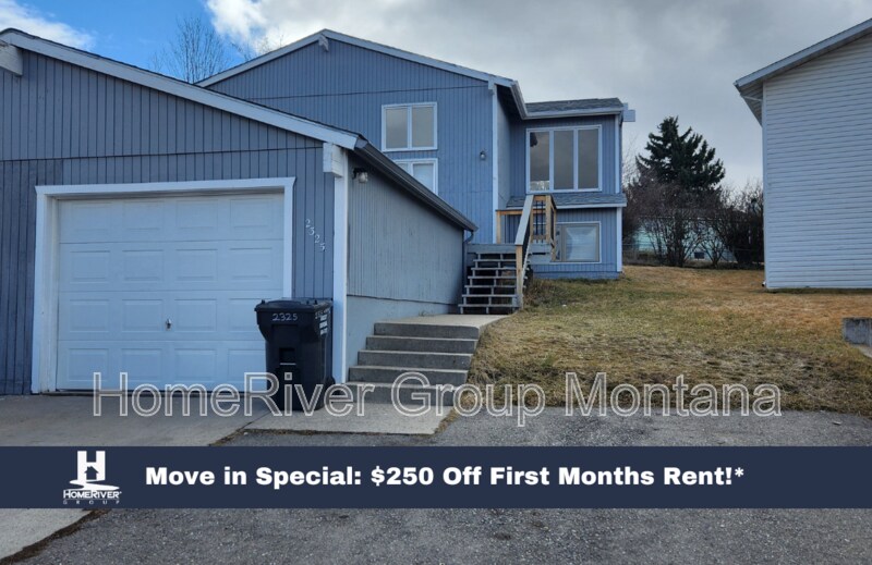 Primary Photo - 2325 W Foothills Dr