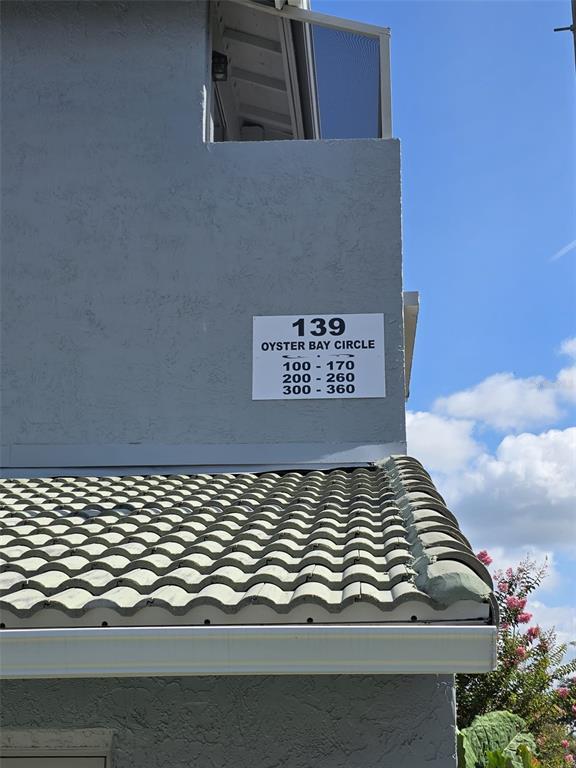 Foto del edificio - 139 Oyster Bay Cir