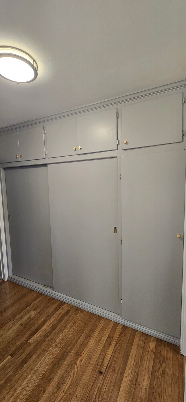 Foto del edificio - 2075 E Appleton St