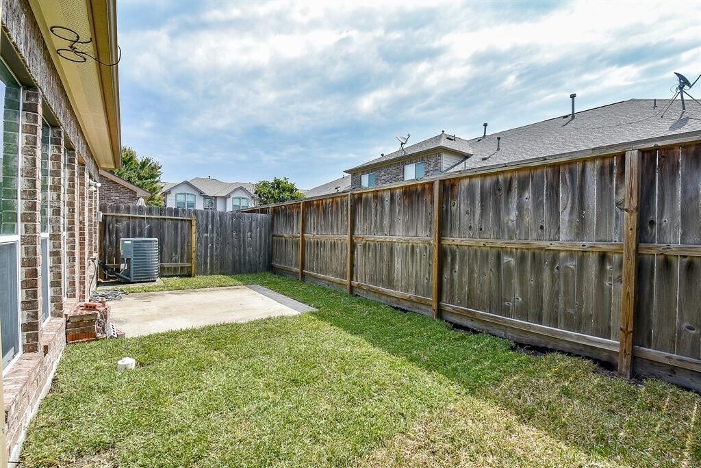 Foto del edificio - 8908 Clovermist Dr