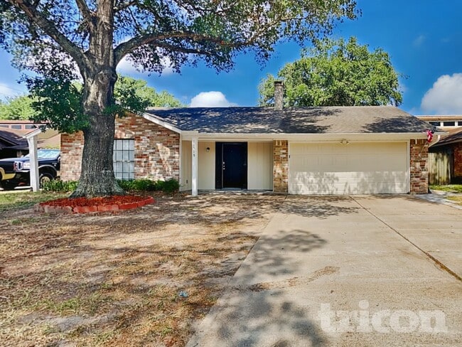 Building Photo - 11519 Perry Rd