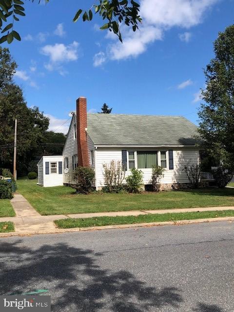 Building Photo - 2200 Yale Ave