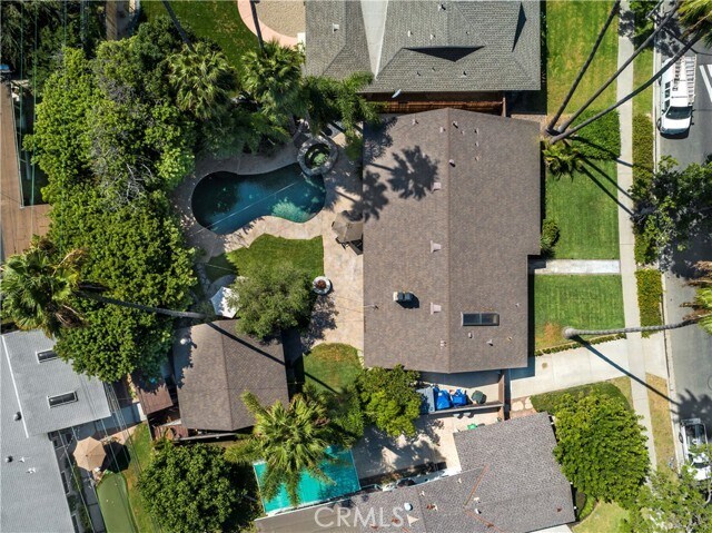 Primary Photo - 3168 Country Club Dr