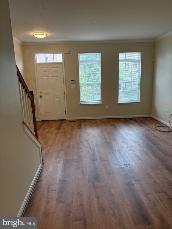 Building Photo - 5618 Lanier Ave