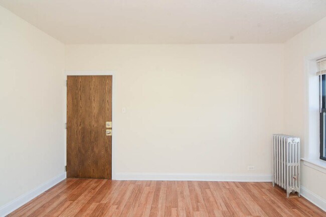 Foto del edificio - 1742 N Humboldt Blvd