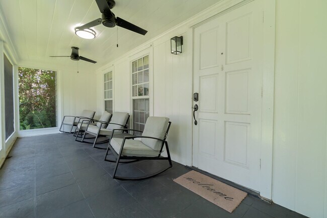 Building Photo - 405  31st Street  West Palm Beach Fl 33407