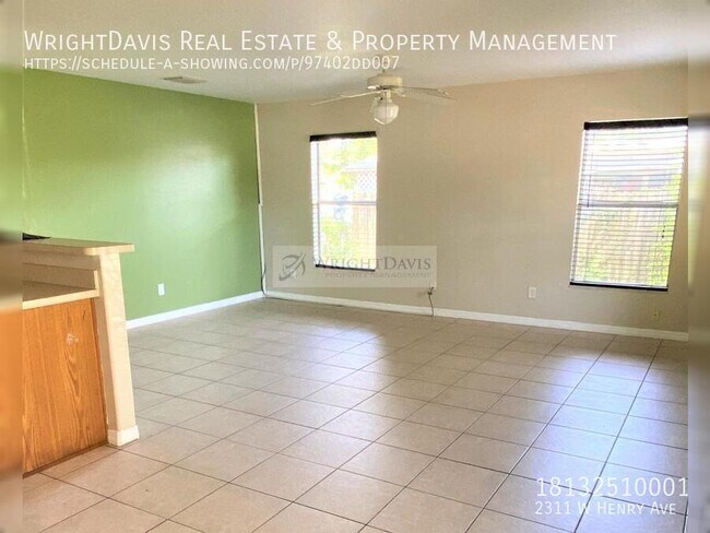 Foto del edificio - 2311 W Henry Ave