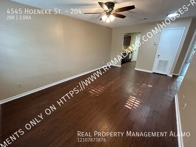 Building Photo - Available NOW! Spacious 2 Bedroom 2 Bath U...