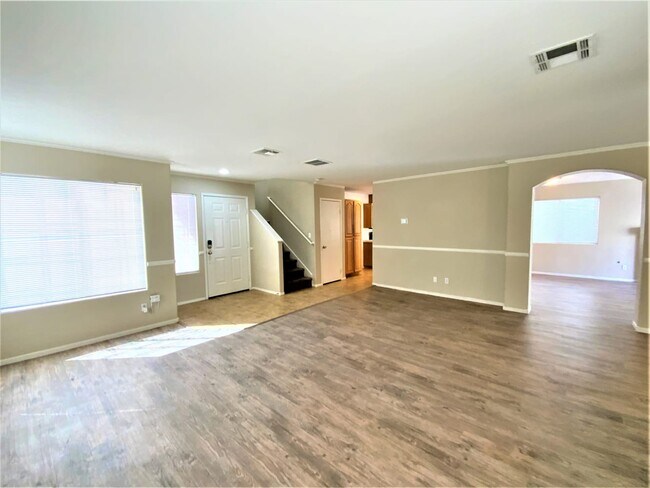 Building Photo - 1835 Monte Alban Dr