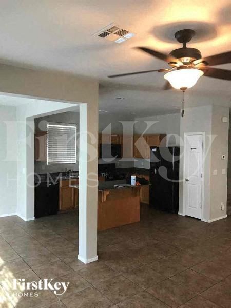 Building Photo - 7763 Weavercrest Ct