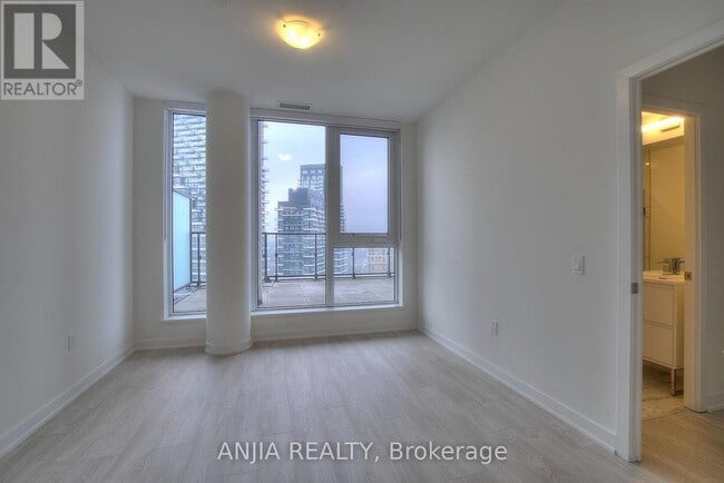 Building Photo - 1 Quarrington Lane