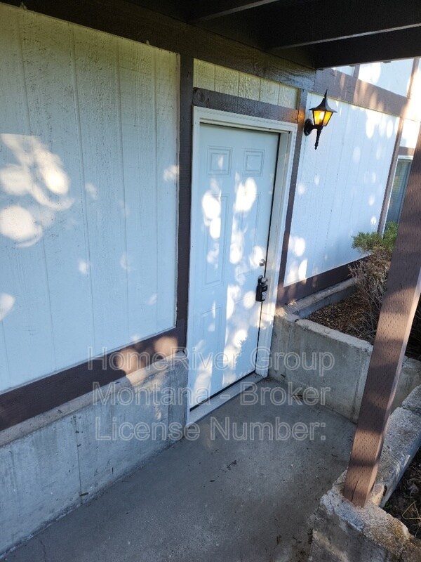 Foto del edificio - 2121 S 4th St W