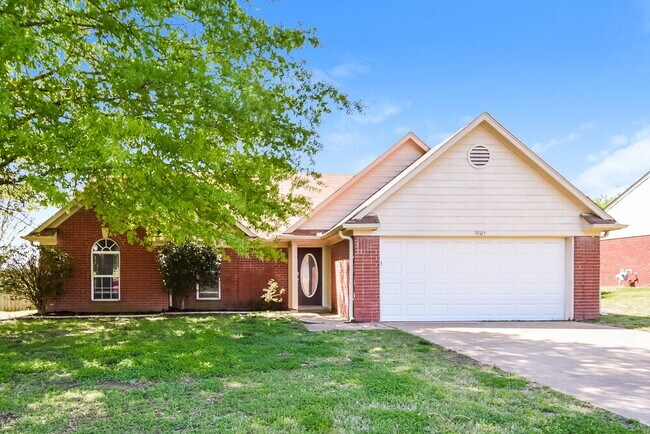 Foto del edificio - 9105 Belmont Dr