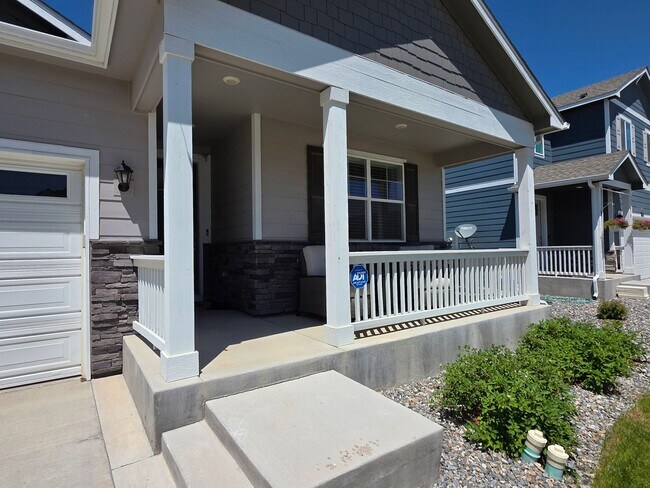 Foto del edificio - Beautiful Newer Build 3 Bedroom Home in Be...