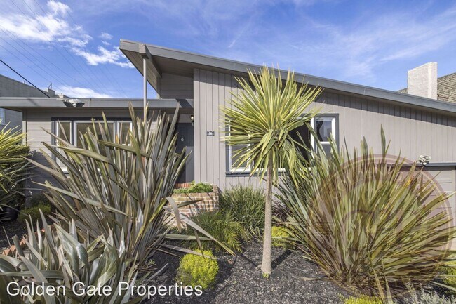 Building Photo - 4 br, 2 bath House - 60 Garcia Avenue