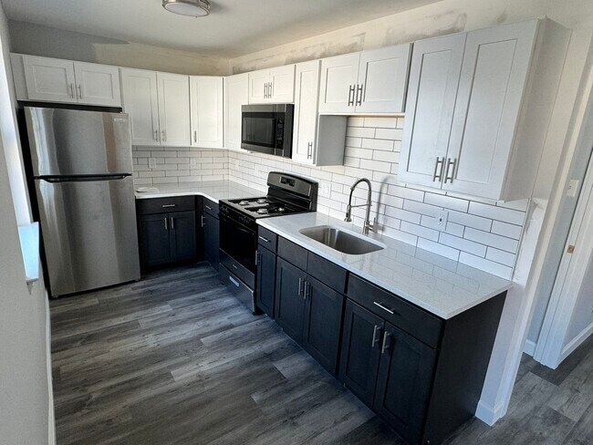 Foto del edificio - 7507 Verree Rd