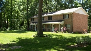 Building Photo - 479 Brentwood Dr