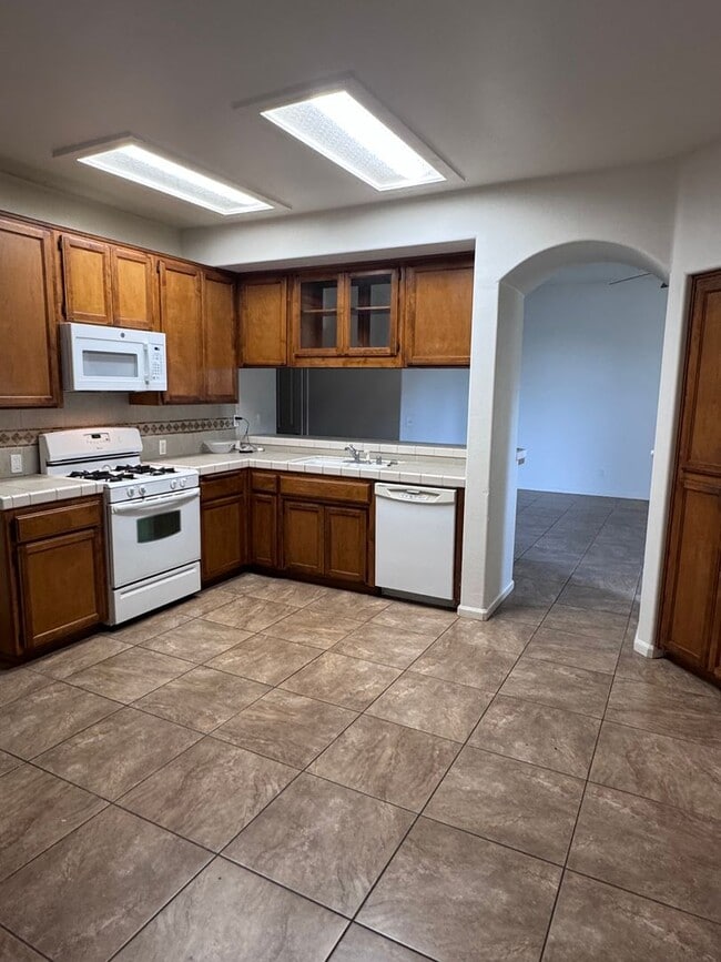 Foto del edificio - 1828 N Auburn Ct